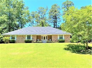 121 Seneca Ct, Pineville, LA 71360