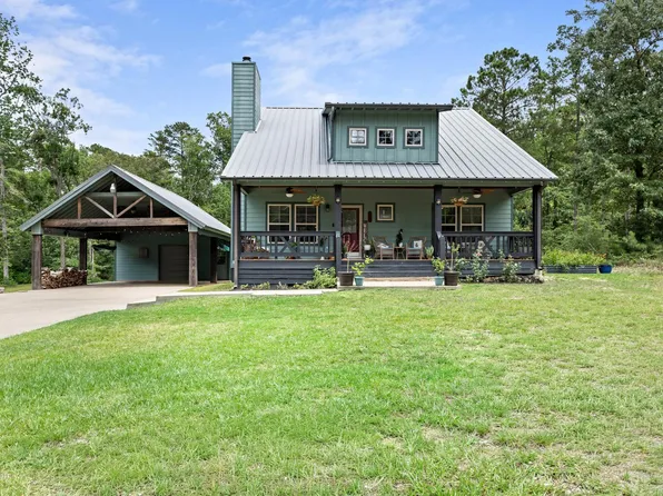320 Idlewood Ct, Brookeland, TX 75931