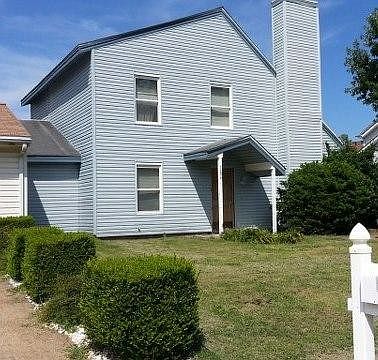 2nd image of 5684 Brandon Blvd