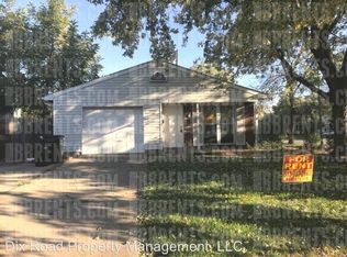 3707 Greenwood Dr, Middletown, OH 45044