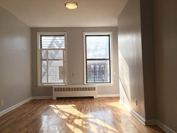 2nd image of 2253 7th Ave APT 3N