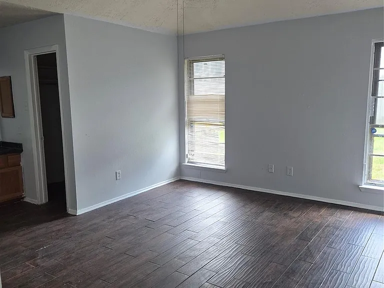 8315 Lone Quail Dr — Photo 7