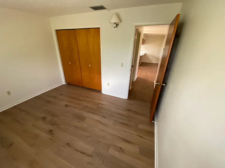 7030 Deland Ave #B — Photo 12