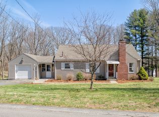 12 Bugbee Rd, Southwick, MA 01077