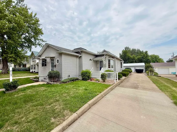 217 Dover St, Kingsley, IA 51028