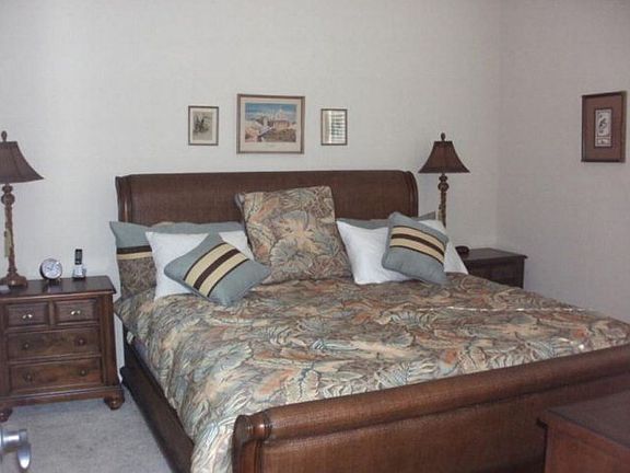 2nd image of 2 Hacienda Dr