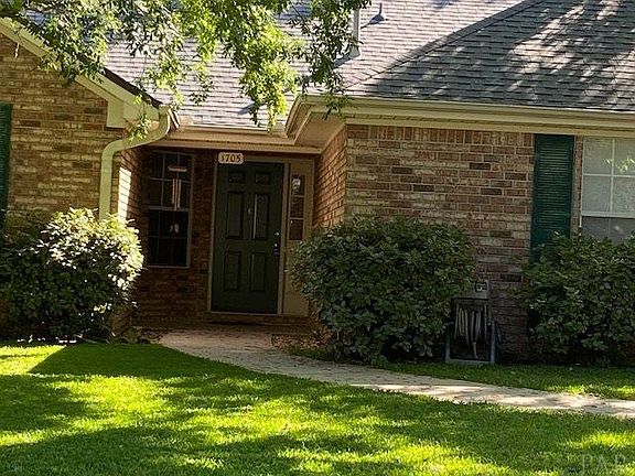 2nd image of 1705 Cahaba Cir