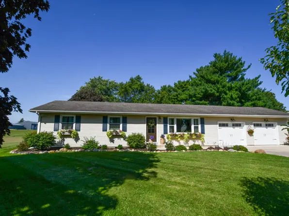 10826 Jane Ln, Bloomington, IL 61705