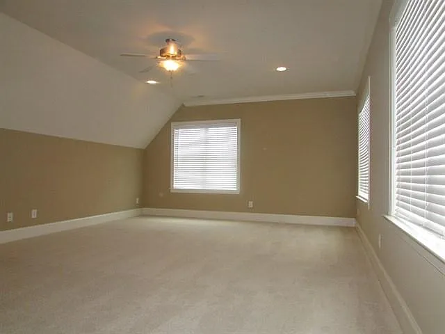 1305 Palace Garden Way — Photo 9