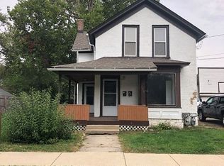 530 Locust St, Elgin, IL 60123