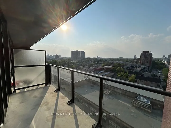 181 Sterling Rd #916 — Photo 12