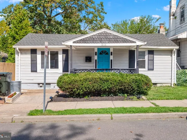 211 Lafayette St, Bordentown, NJ 08505