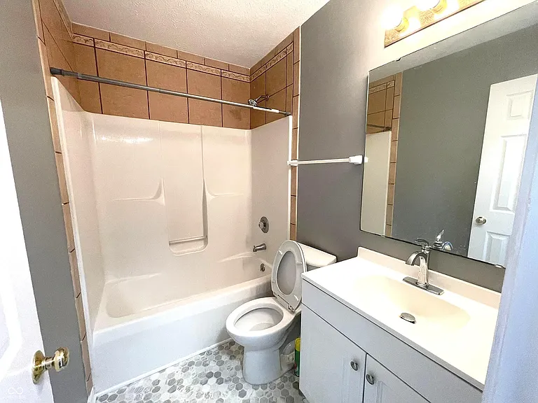 2636 Mae Cir — Photo 8