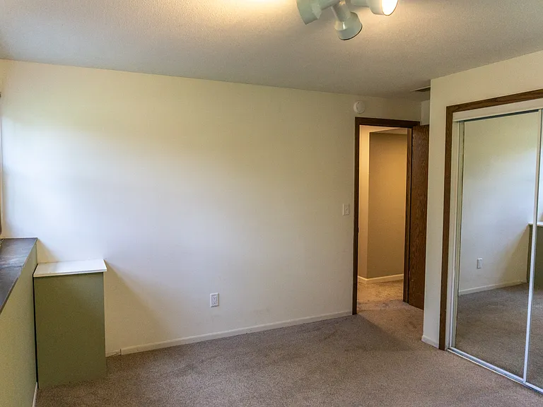11912 Highland View Cir — Photo 14
