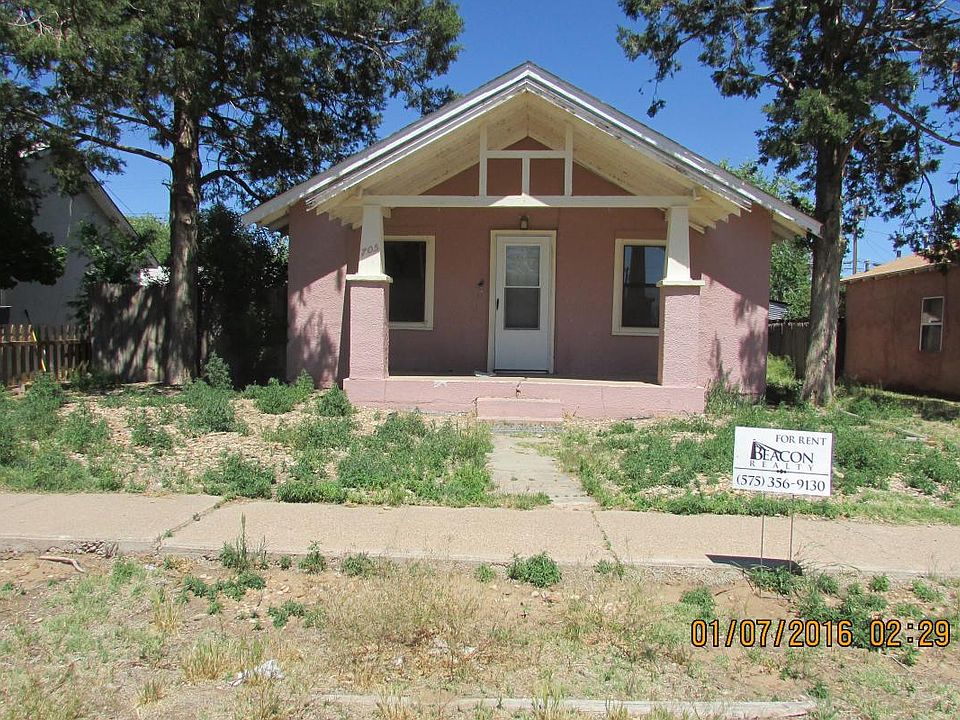 1st image of 705 S Avenue A