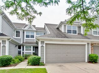 213 Woodstone Dr #213, Buffalo Grove, IL