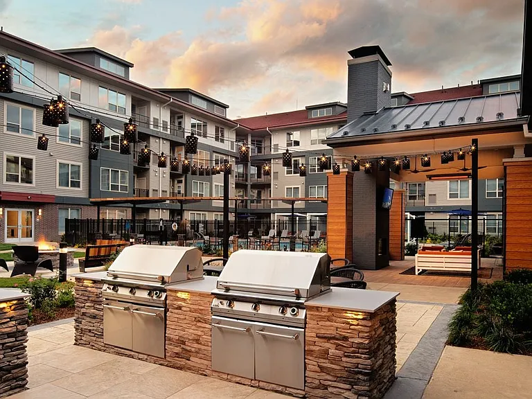 Outdoor lounge
