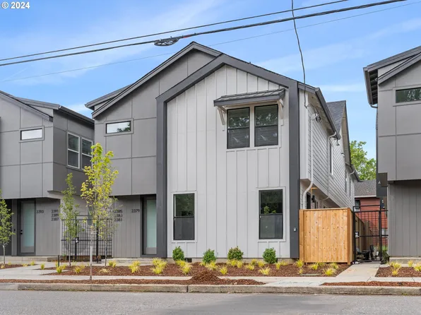 2385 SE 135th Ave #8, Portland, OR 97233