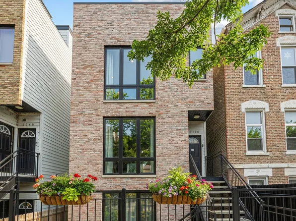 1738 W 17th St #2, Chicago, IL 60608