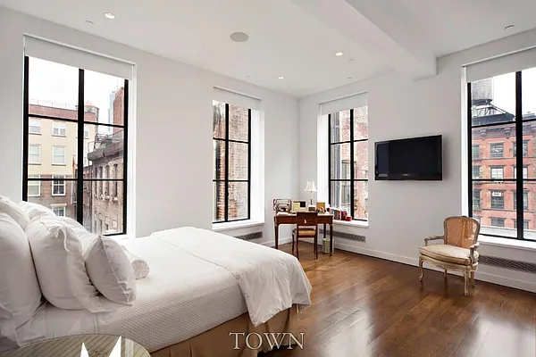 Rented by Town Residential | media 21