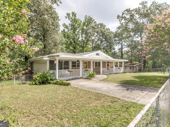 210 Choctaw St, Warner Robins, GA 31088