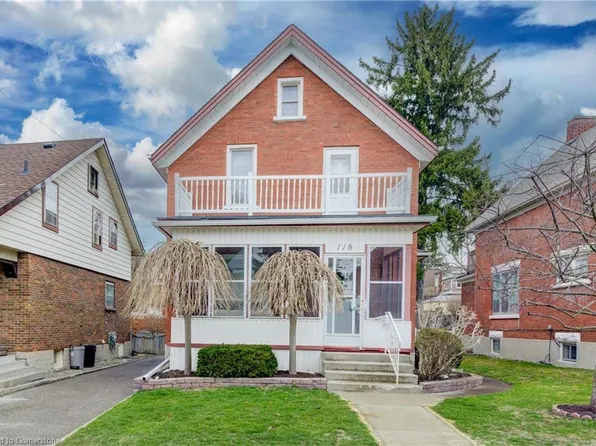 118 Peter St, Kitchener, ON N2G 3K2