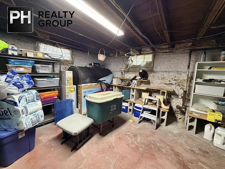 17 Clinton St #17 — Photo 21