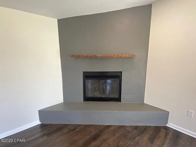 5917 Howard Rd — Photo 5