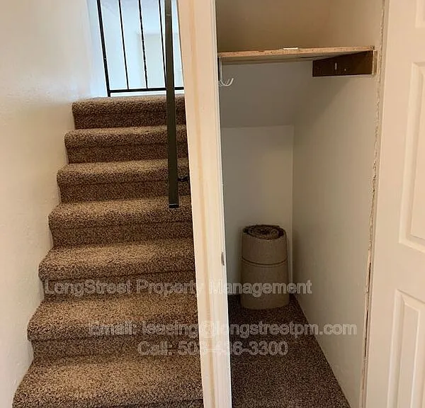 3161 N Shore Dr SE #4 — Photo 5