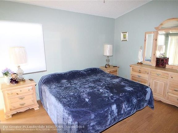 4th image of 93 Centennial Ct #93