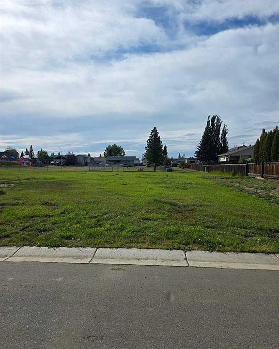 2nd image of 4532 44th St