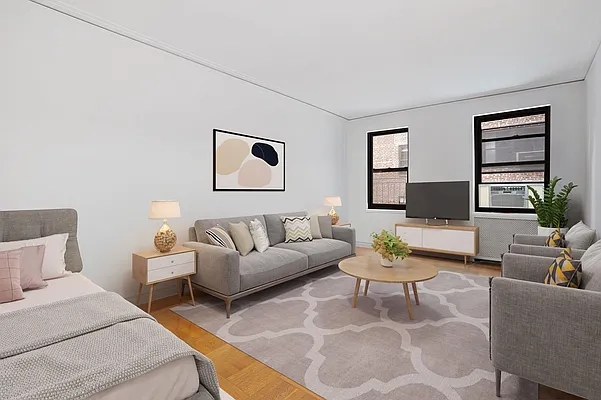 Sold by Digs Realty Group | media 21