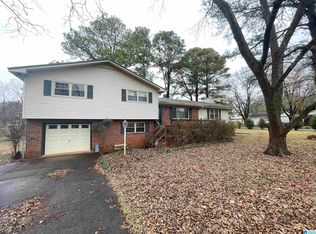 1900 Potter Rd, Bessemer, AL 35020