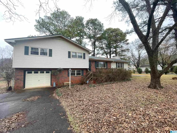 1900 Potter Rd, Bessemer, AL 35020