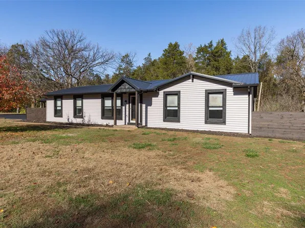 1 Laura Ln, Festus, MO 63028