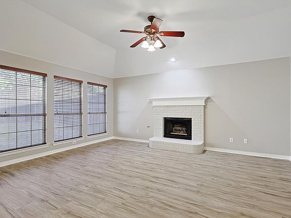 5th image of 1658 Shannon Dr