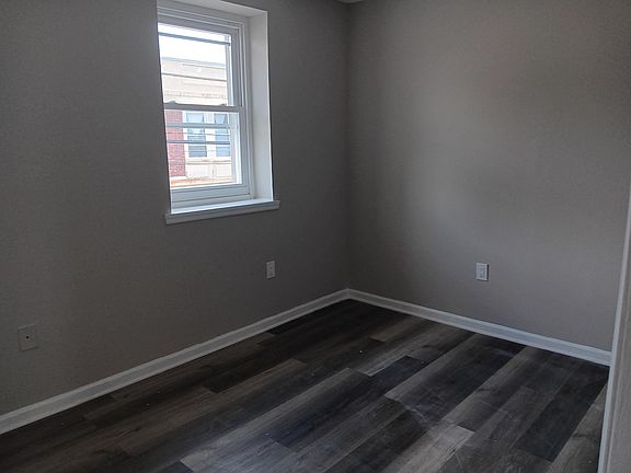 5th image of 304 Broadway Floor 2