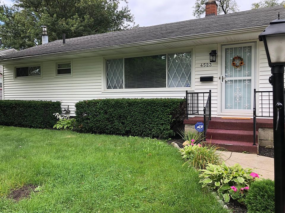 Beautifully updated ranch style home.