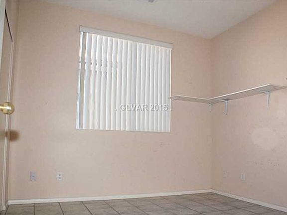 3rd image of 5348 Shady Acre St