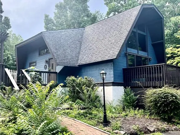 1310 Fenimore St, Winston Salem, NC 27103