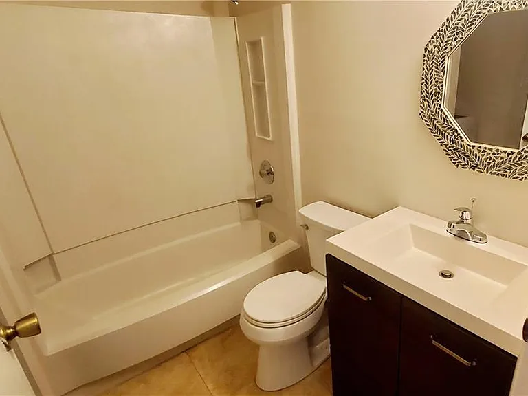 17 Christine Ct — Photo 11