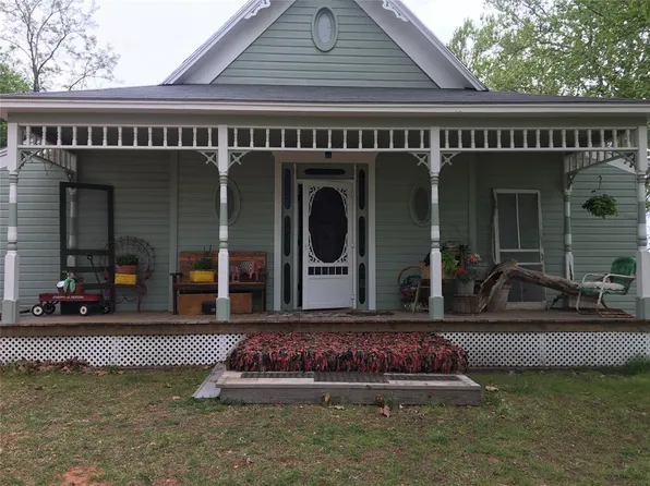 201 E Lawrence St, Wynnewood, OK 73098