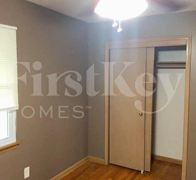 9009 E 84th St — Photo 10