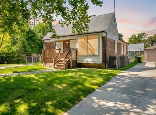 9935 Pierson St, Detroit, MI 48228