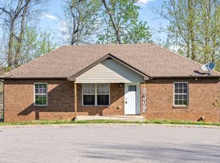 2035 Windmeade Dr, Clarksville, TN 37042