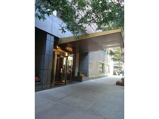 Rented by Lilocorp Inc | media 23