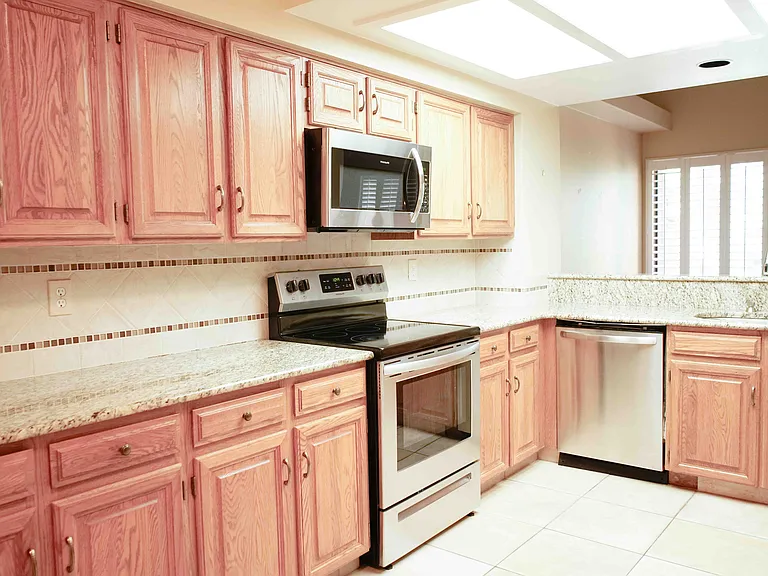 9400 E Iliff Ave #302 — Photo 8