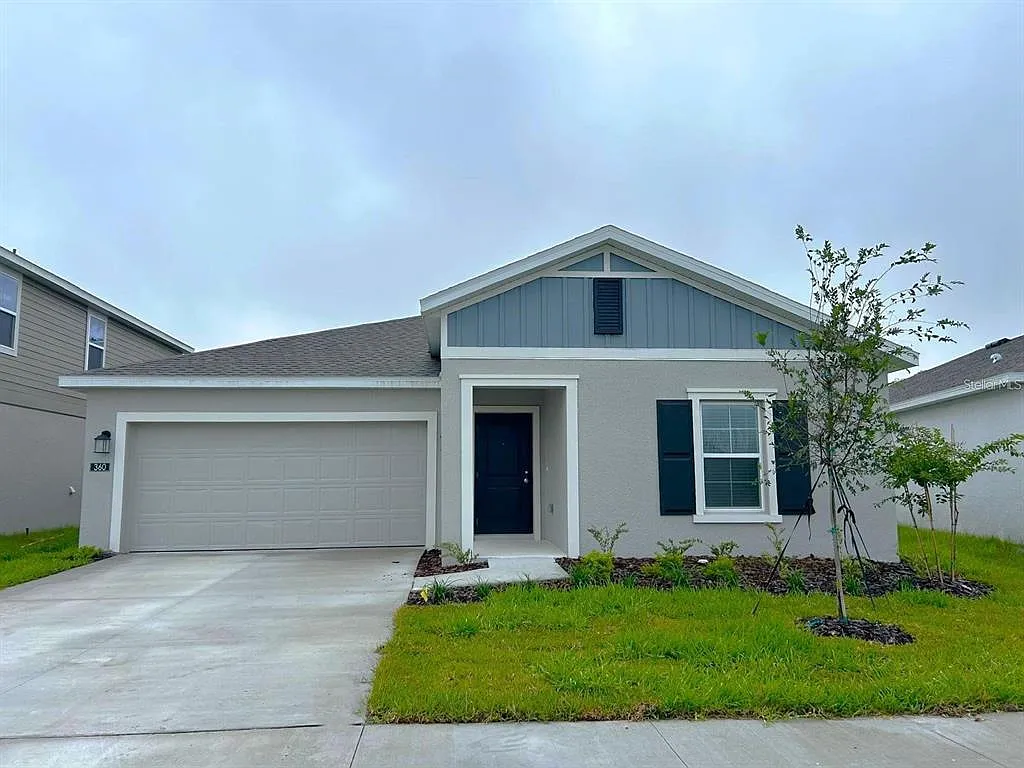 3 bed, 2.0 bath, 1555 sqft, $1,850 — Photo 1