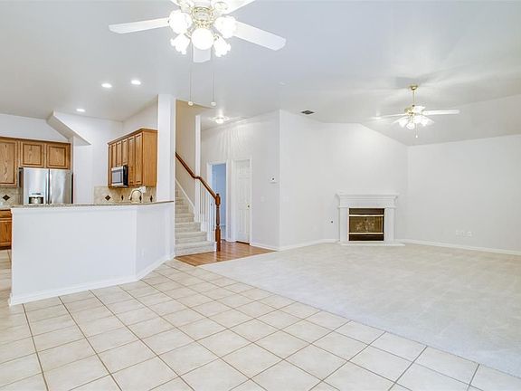 3rd image of 8313 Silverton Dr