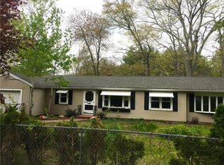 47 Spruce Dr, Scituate, RI 02831